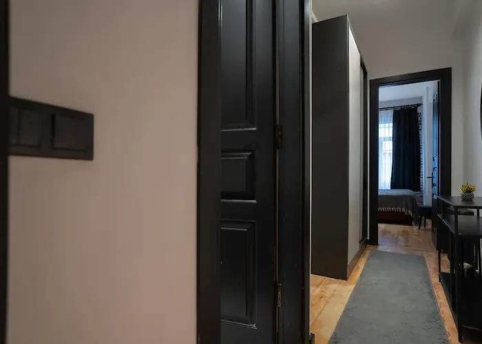 Spacious And Stylish 3br W Private Garden アパート イスタンブール