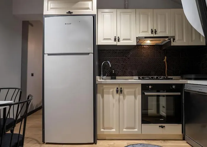 Spacious And Stylish 3br W Private Garden Apartmán Istanbulská provincie