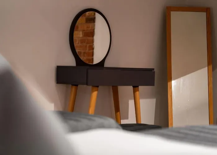 Apartmán Spacious And Stylish 3br W Private Garden