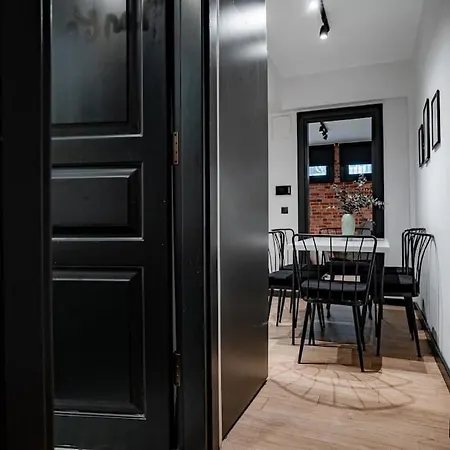 アパート Spacious And Stylish 3br W Private Garden *