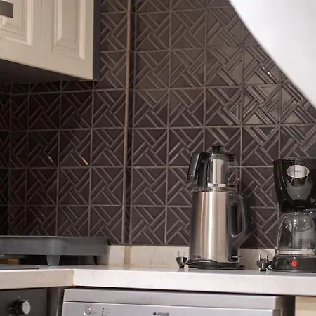 Spacious And Stylish 3br W Private Garden アパート